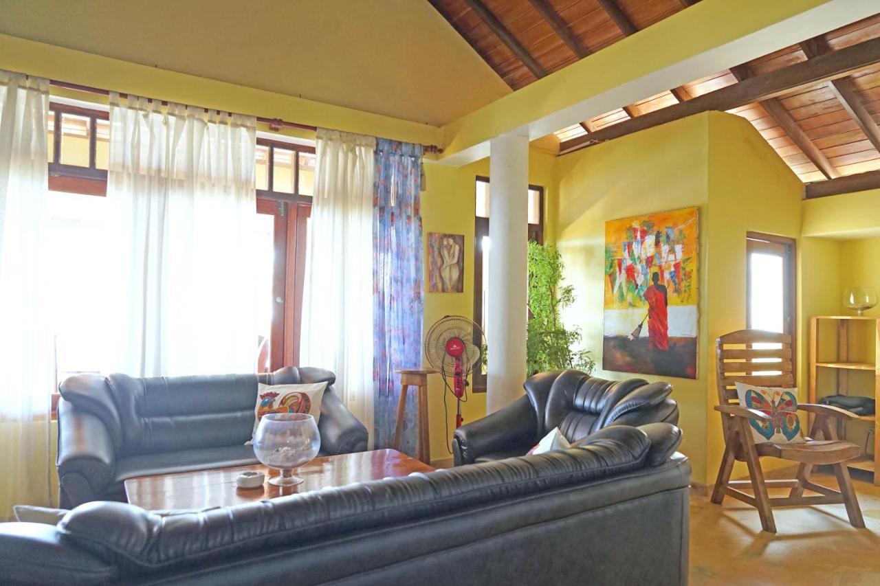 Villa Lucky Star Tangalle Exterior photo